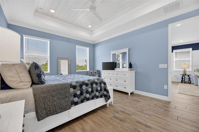 1019 SIGNET DRIVE, Apollo Beach, FL 33572