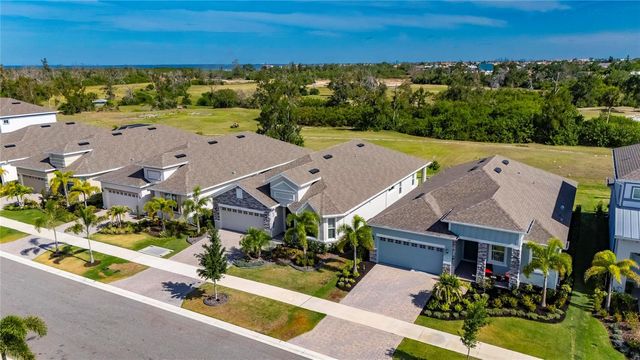 1019 SIGNET DRIVE, Apollo Beach, FL 33572