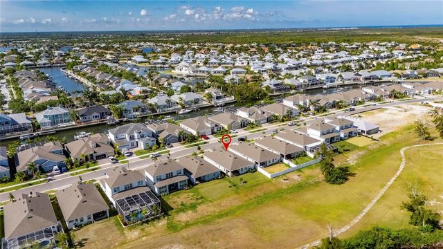 1019 SIGNET DRIVE, Apollo Beach, FL 33572