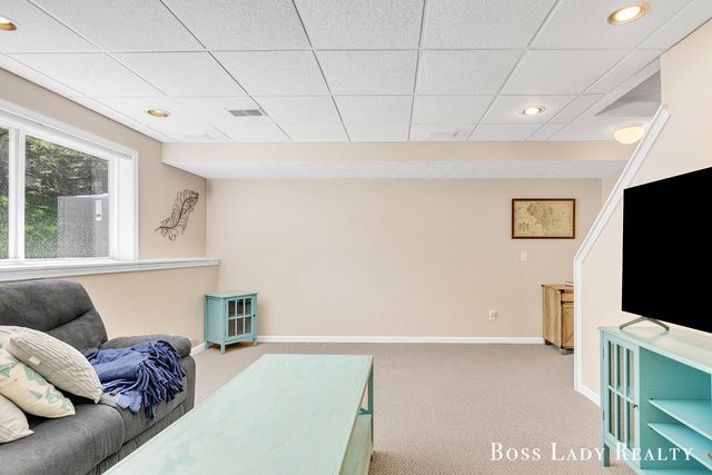 3960 Old Elm Drive Se, City Of Kentwood, MI 49512
