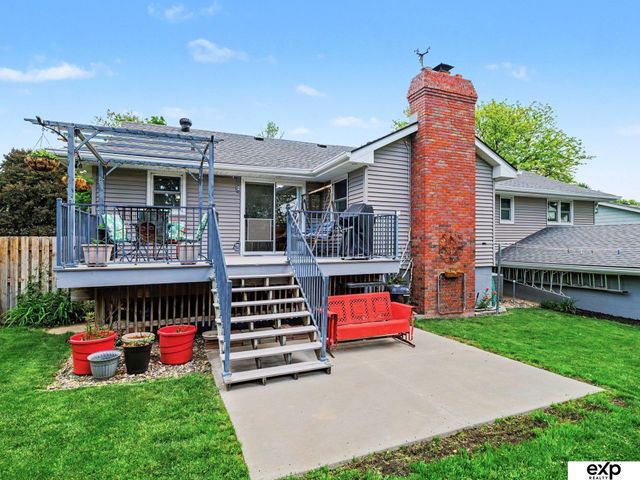12223 Cuming Street, Omaha, NE 68154