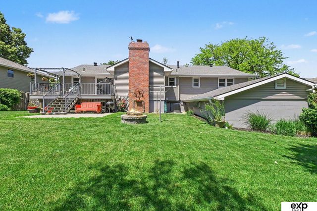 12223 Cuming Street, Omaha, NE 68154