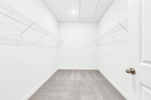 2364 Woodmeadow Dr, Clarksville, TN 37043