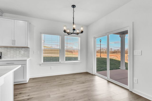 2364 Woodmeadow Dr, Clarksville, TN 37043