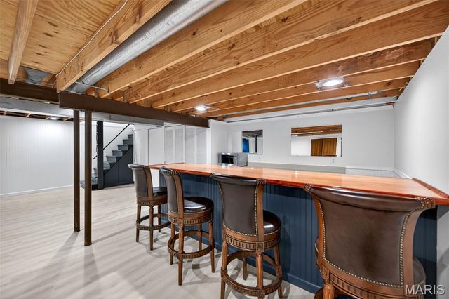 105 Hunters Ridge, St Charles, MO 63301