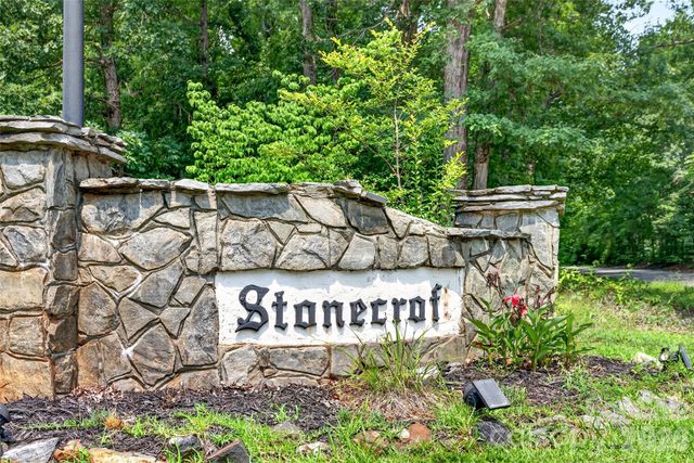 6208 Neptune Drive, Denver, NC 28037