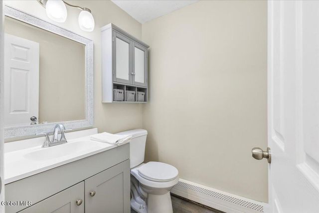 78 Arrow Wood Place, Malta, NY 12020