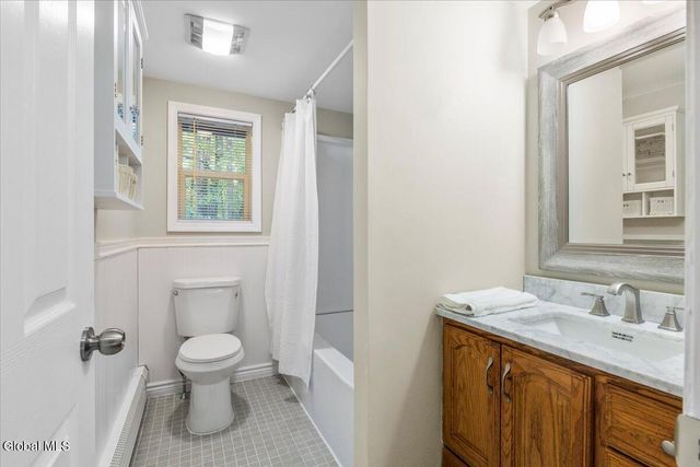 78 Arrow Wood Place, Malta, NY 12020