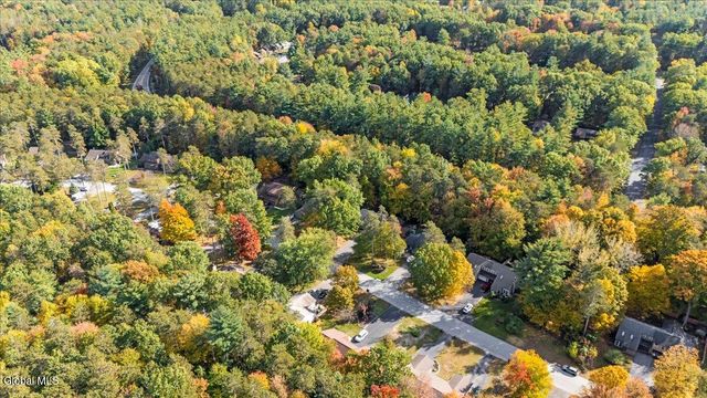 78 Arrow Wood Place, Malta, NY 12020