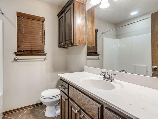 9217 Crooked Creek Lane, Oklahoma City, OK 73160