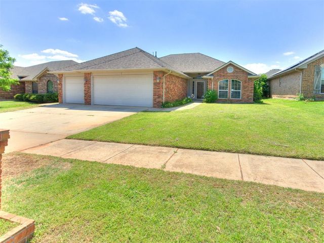 9217 Crooked Creek Lane, Oklahoma City, OK 73160