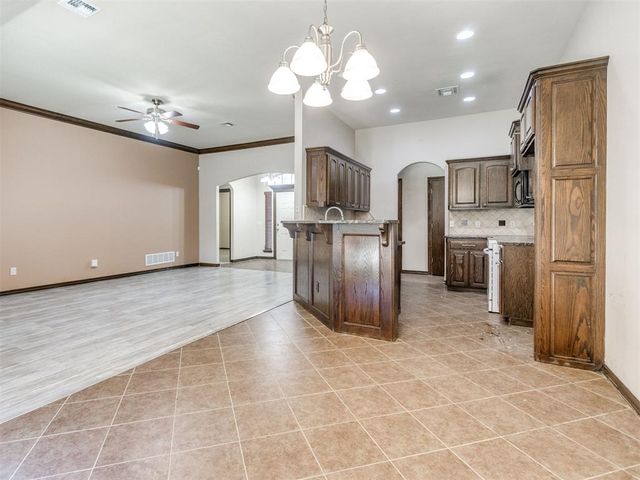 9217 Crooked Creek Lane, Oklahoma City, OK 73160