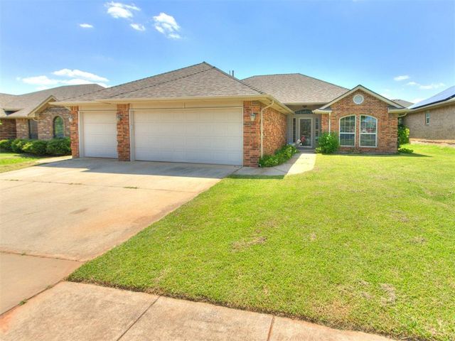 9217 Crooked Creek Lane, Oklahoma City, OK 73160