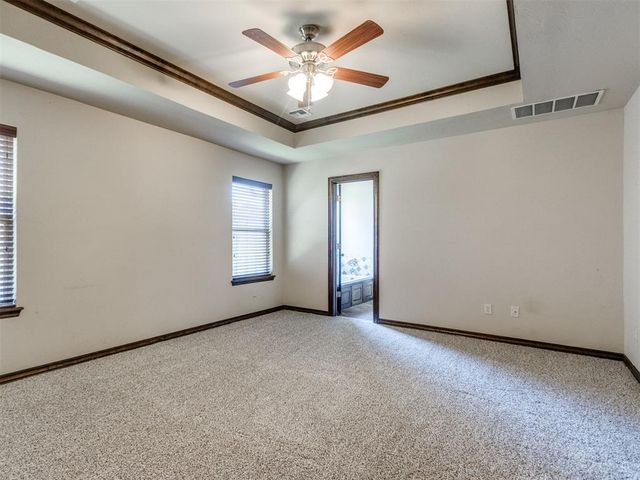9217 Crooked Creek Lane, Oklahoma City, OK 73160