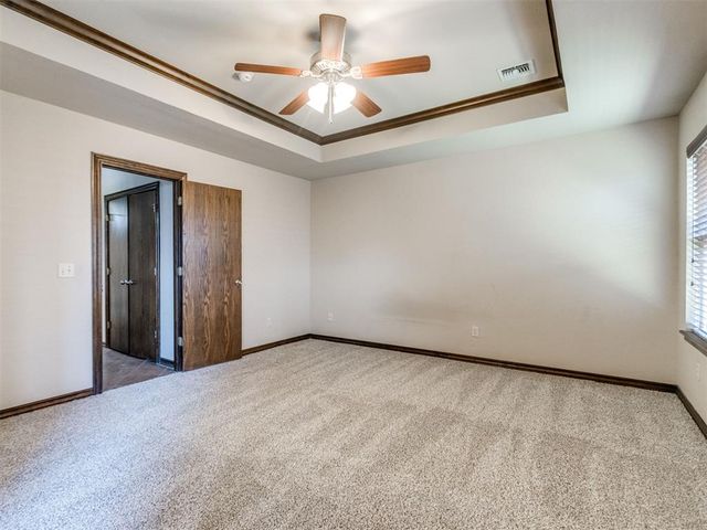 9217 Crooked Creek Lane, Oklahoma City, OK 73160