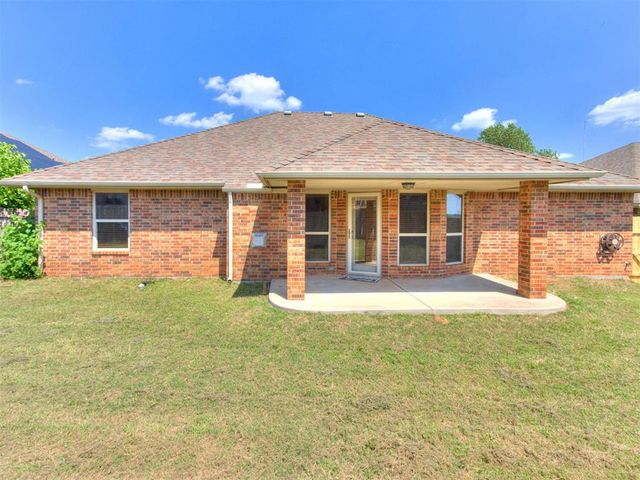 9217 Crooked Creek Lane, Oklahoma City, OK 73160