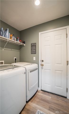 1445 Runnymeade Way, Beavercreek Twp, OH 45385