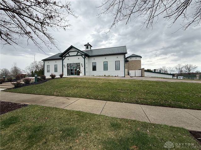 1445 Runnymeade Way, Beavercreek Twp, OH 45385