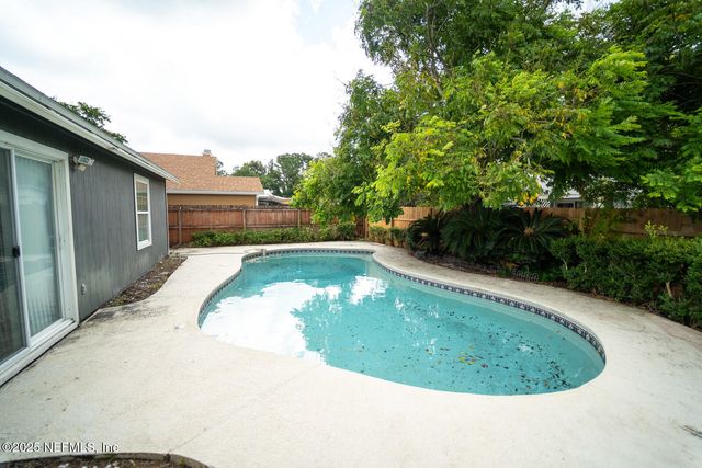 8454 GEMINI Road, Jacksonville, FL 32216