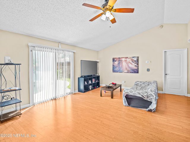 8454 GEMINI Road, Jacksonville, FL 32216