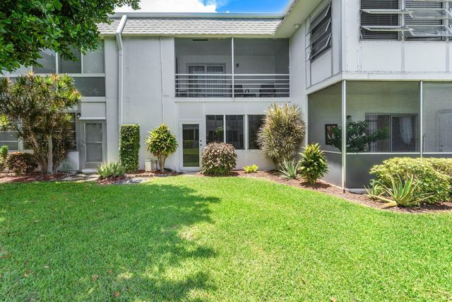 3120 LAKE OSBORNE Drive Bldg 7 Apt106, Lake Worth Beach, FL 33461