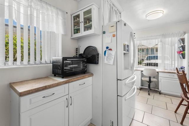 3120 LAKE OSBORNE Drive Bldg 7 Apt106, Lake Worth Beach, FL 33461