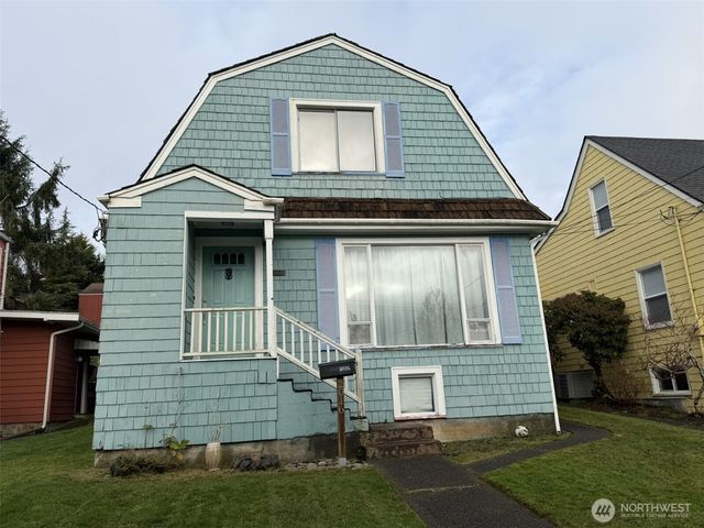 2016 W 6th Street, Aberdeen, WA 98520