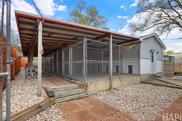 4403 Roberts Road, Island Lake, IL 60042