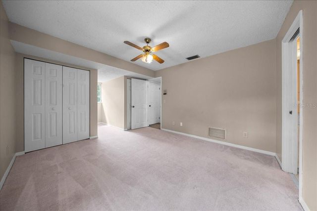 2300 SE 38TH COURT, Ocala, FL 34471