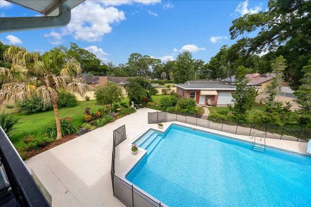 2300 SE 38TH COURT, Ocala, FL 34471