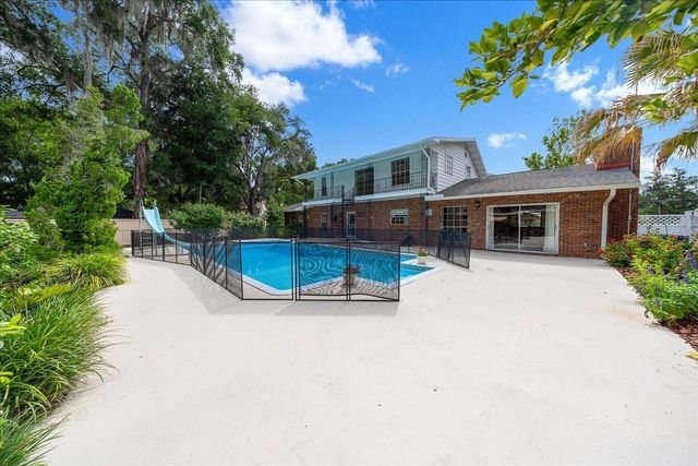 2300 SE 38TH COURT, Ocala, FL 34471