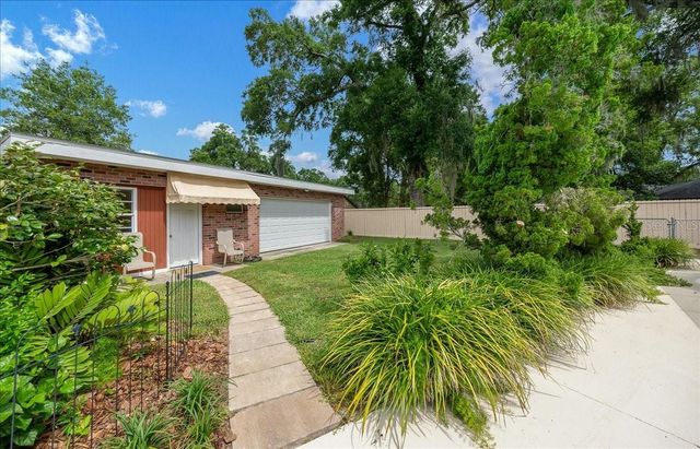 2300 SE 38TH COURT, Ocala, FL 34471