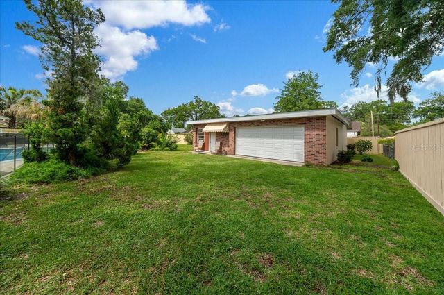 2300 SE 38TH COURT, Ocala, FL 34471