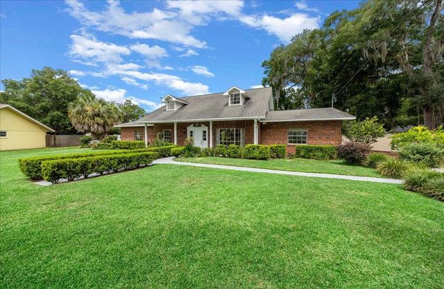 2300 SE 38TH COURT, Ocala, FL 34471