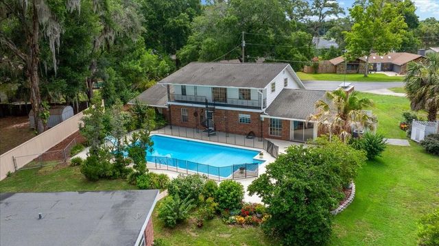 2300 SE 38TH COURT, Ocala, FL 34471