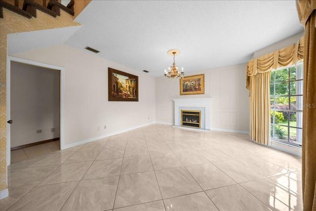 2300 SE 38TH COURT, Ocala, FL 34471