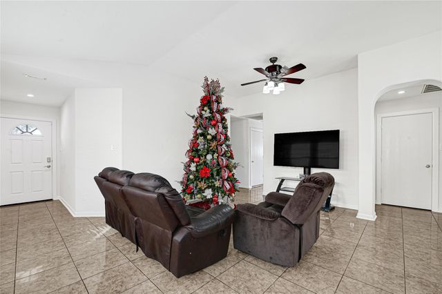 6031 Plantation Forest Drive, Katy, TX 77449