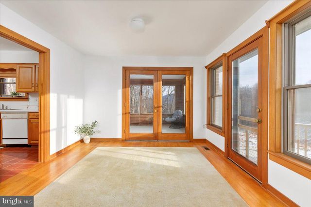 472 WESLEY LN, Bentonville, VA 22610