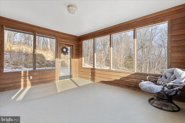 472 WESLEY LN, Bentonville, VA 22610