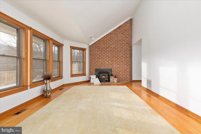 472 WESLEY LN, Bentonville, VA 22610