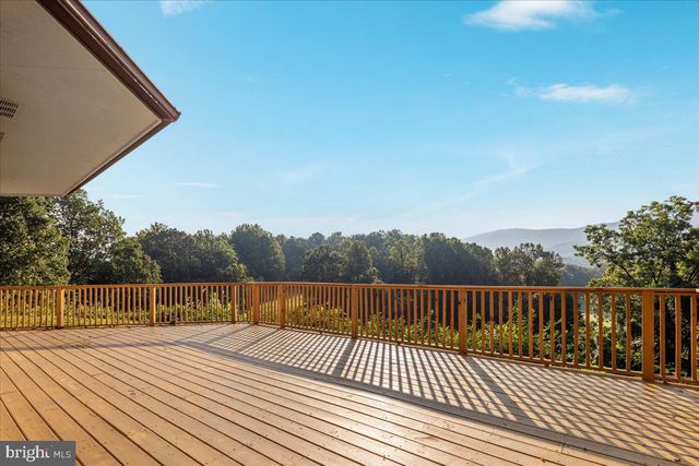 472 WESLEY LN, Bentonville, VA 22610