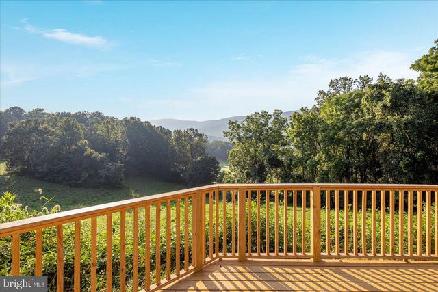 472 WESLEY LN, Bentonville, VA 22610