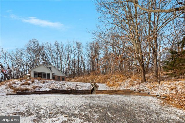 472 WESLEY LN, Bentonville, VA 22610