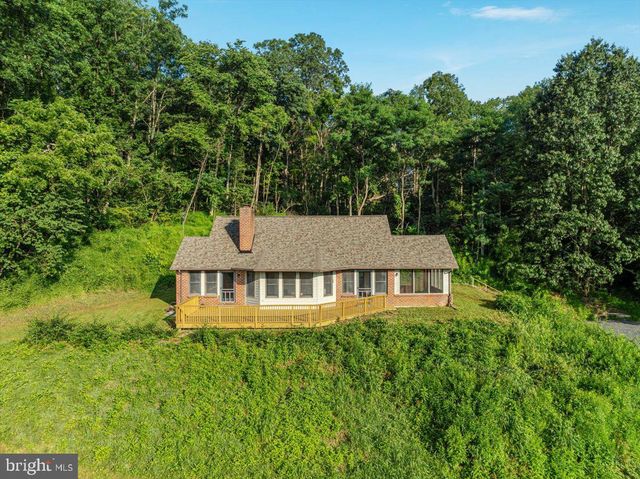 472 WESLEY LN, Bentonville, VA 22610