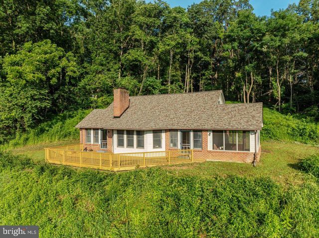 472 WESLEY LN, Bentonville, VA 22610