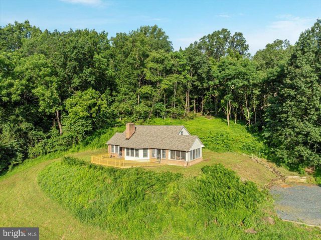 472 WESLEY LN, Bentonville, VA 22610