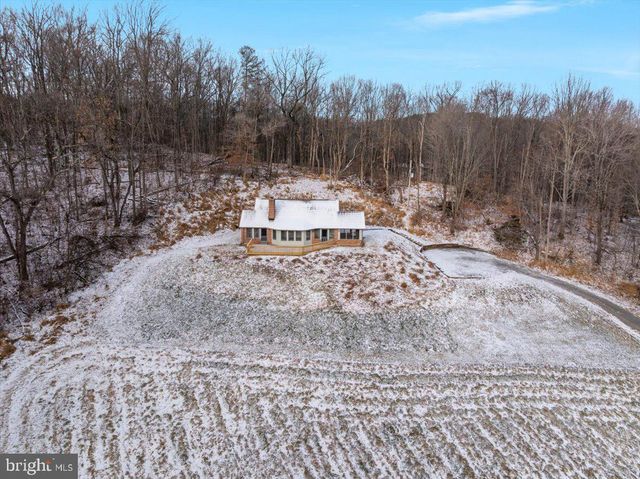 472 WESLEY LN, Bentonville, VA 22610