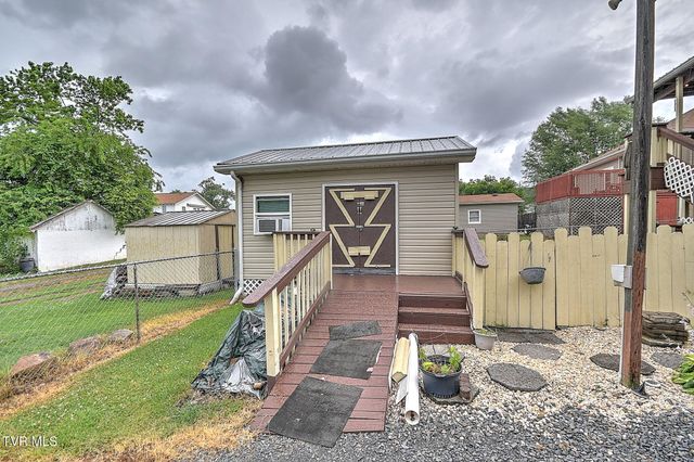 1833 Anderson Street, Bristol, TN 37620