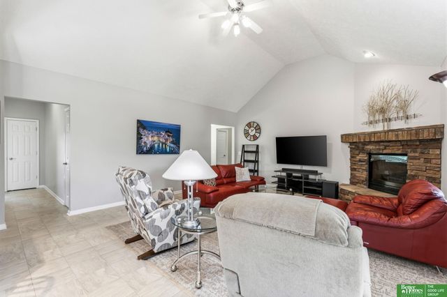 17310 Micky Drive, Bellevue, NE 68123