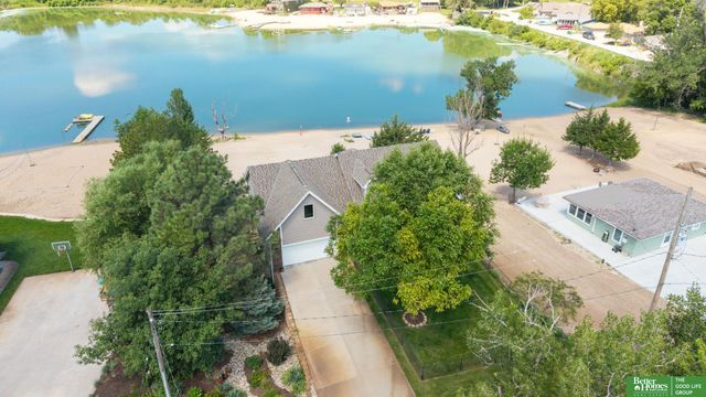 17310 Micky Drive, Bellevue, NE 68123